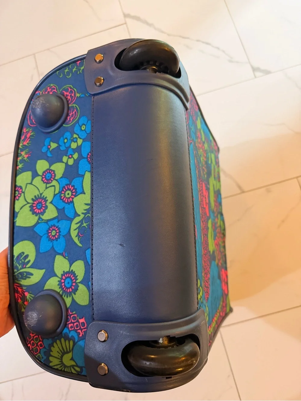 Kipling Darcey Floral Carry-On Rolling Suitcase Retired Print